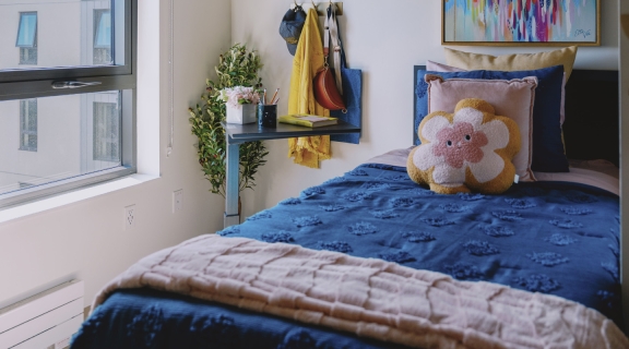 Manzanita Square Student Bedroom